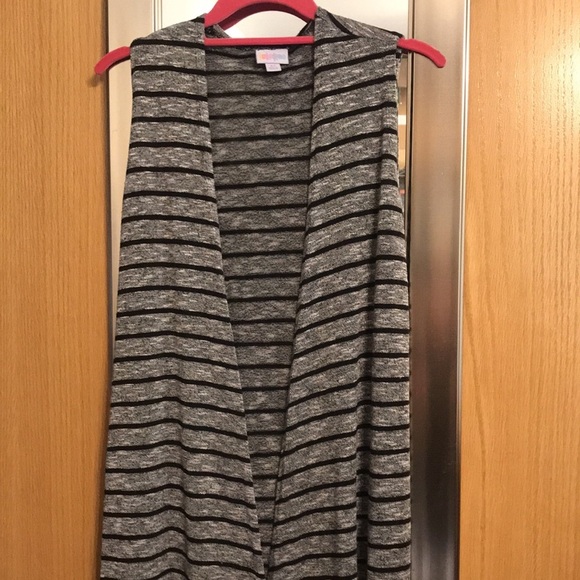 LuLaRoe XS long sweater vest/duster with large slit on each side. Grey and black - Picture 2 of 7